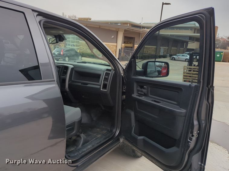 image for item DN3782 2020 Dodge Ram 1500 Classic Crew Cab pickup truck