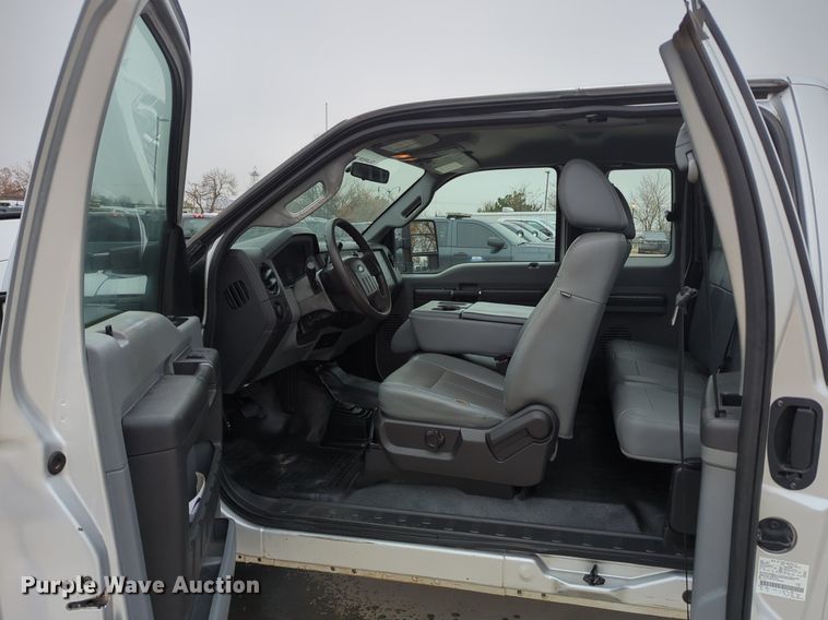 image for item DN3783 2012 Ford F250 Super Duty XL SuperCab pickup truck