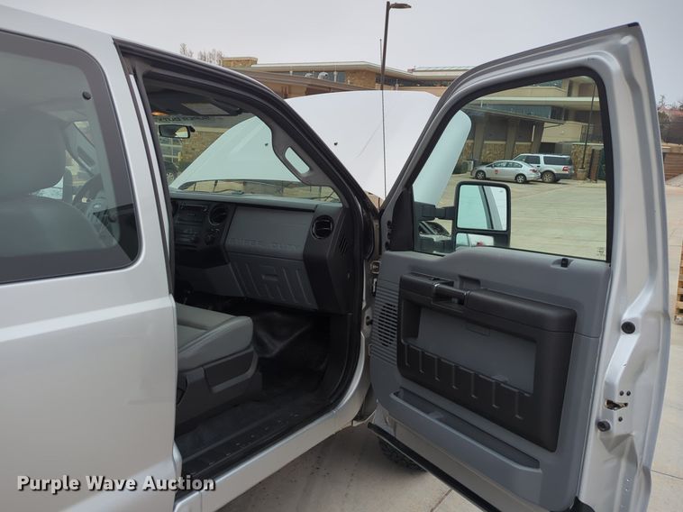 image for item DN3783 2012 Ford F250 Super Duty XL SuperCab pickup truck