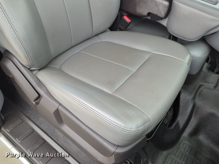 image for item DN3783 2012 Ford F250 Super Duty XL SuperCab pickup truck