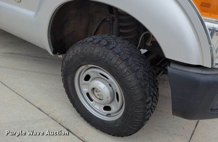 image for item DN3783 2012 Ford F250 Super Duty XL SuperCab pickup truck