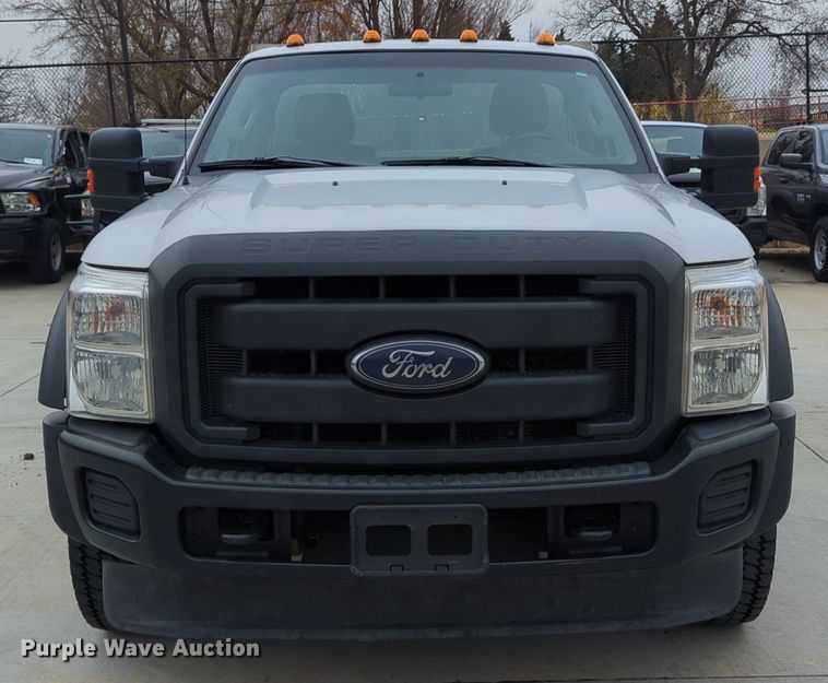 image for item DN3784 2014 Ford F550 Super Duty dump flatbed truck