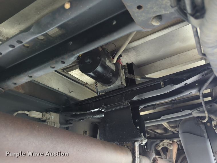 image for item DN3784 2014 Ford F550 Super Duty dump flatbed truck