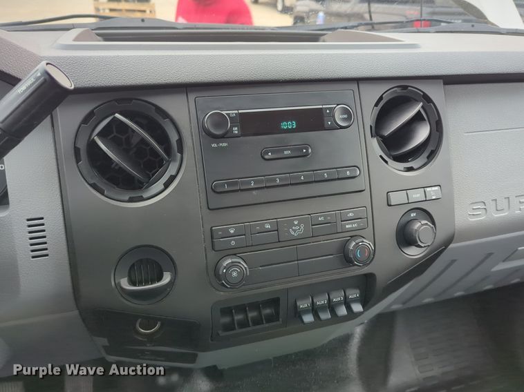 image for item DN3784 2014 Ford F550 Super Duty dump flatbed truck