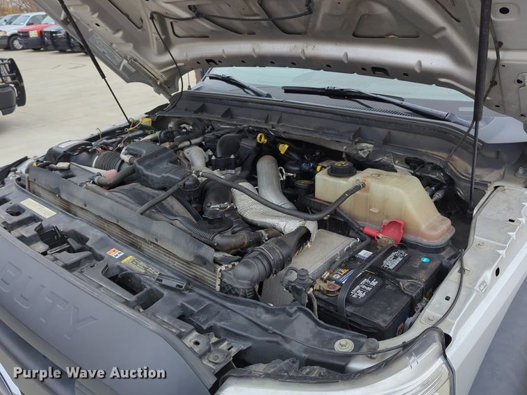 image for item DN3784 2014 Ford F550 Super Duty dump flatbed truck