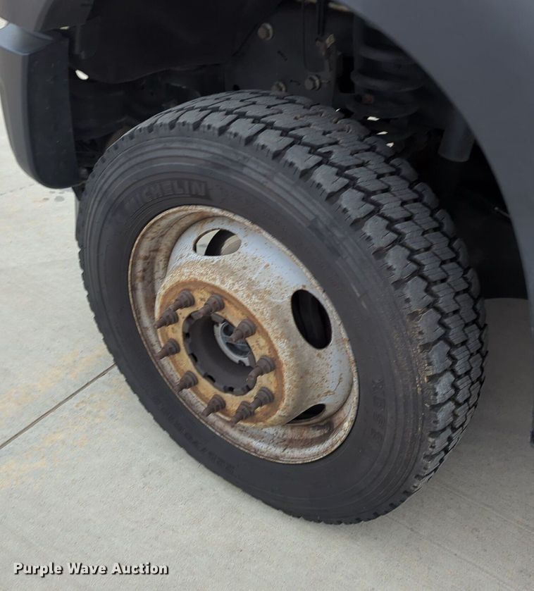 image for item DN3784 2014 Ford F550 Super Duty dump flatbed truck