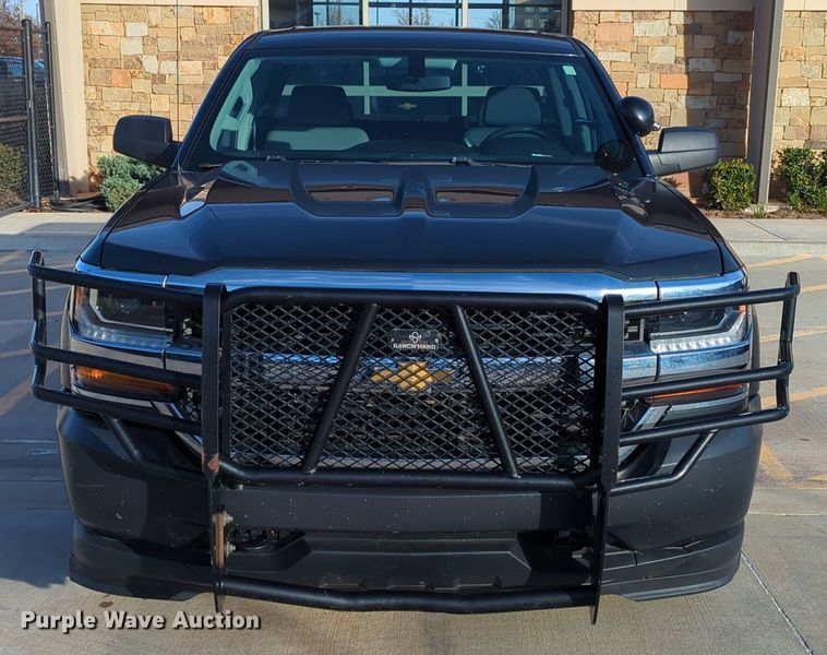 image for item DN3787 2018 Chevrolet Silverado 1500 Double Cab pickup truck