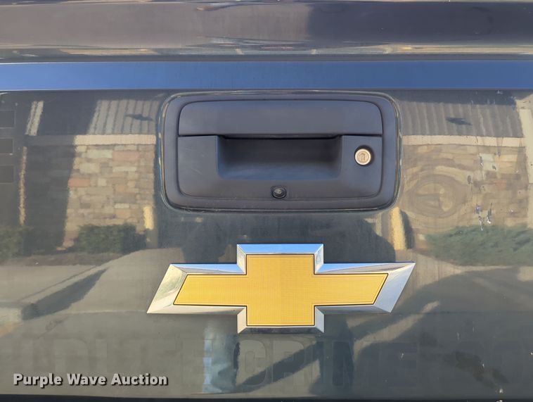 image for item DN3787 2018 Chevrolet Silverado 1500 Double Cab pickup truck