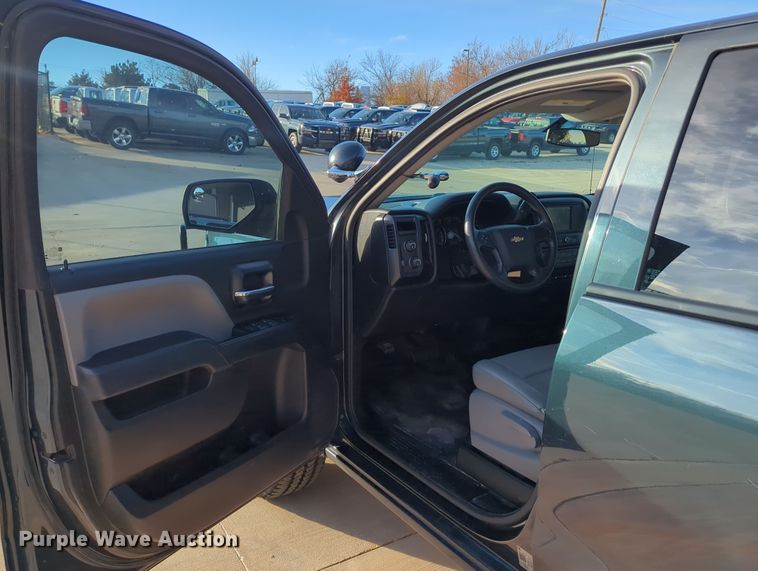 image for item DN3787 2018 Chevrolet Silverado 1500 Double Cab pickup truck