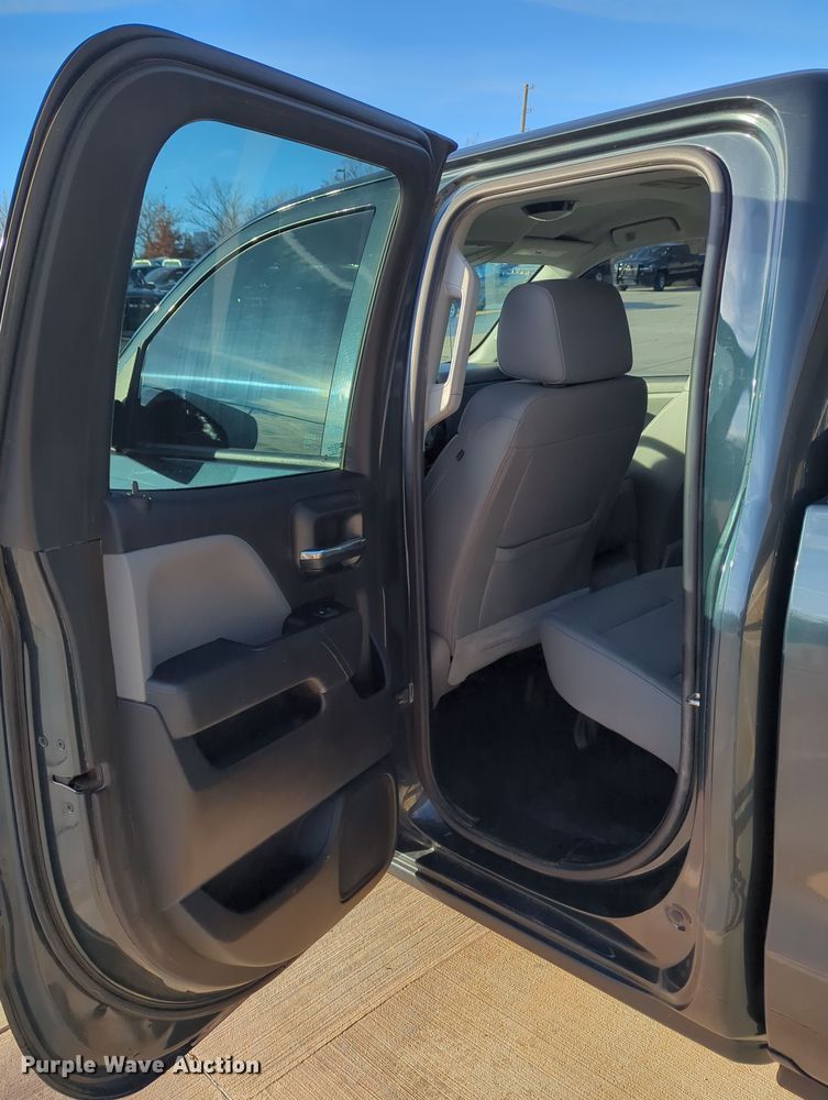 image for item DN3787 2018 Chevrolet Silverado 1500 Double Cab pickup truck