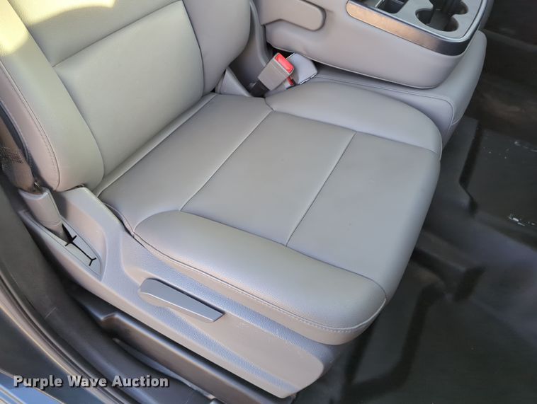 image for item DN3787 2018 Chevrolet Silverado 1500 Double Cab pickup truck