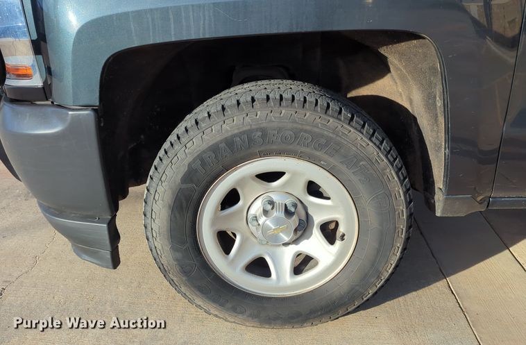 image for item DN3787 2018 Chevrolet Silverado 1500 Double Cab pickup truck