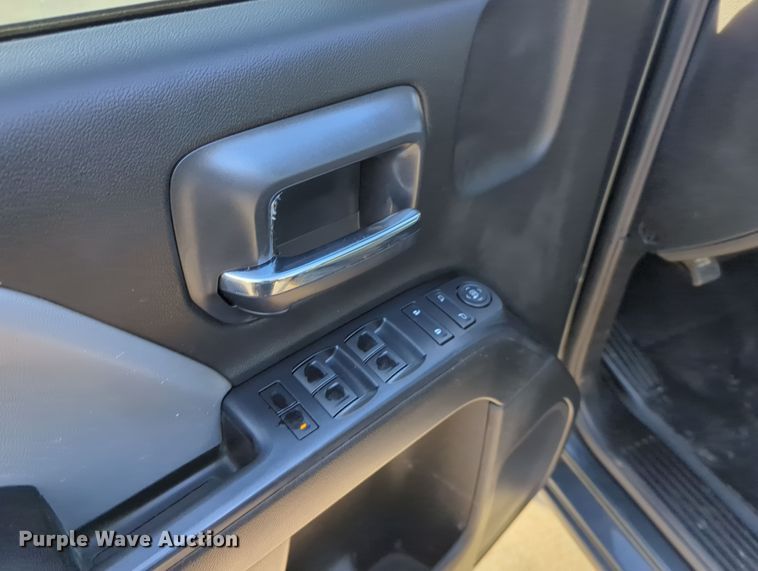 image for item DN3788 2018 Chevrolet Silverado 1500 Double Cab pickup truck