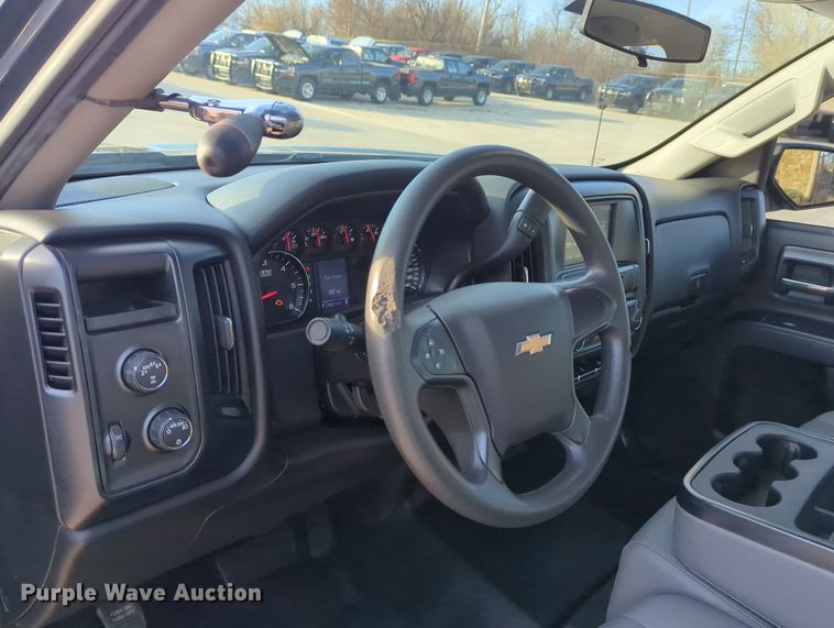 image for item DN3788 2018 Chevrolet Silverado 1500 Double Cab pickup truck