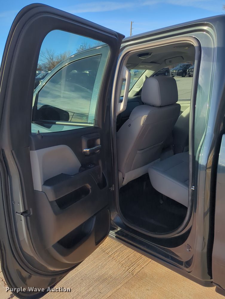 image for item DN3788 2018 Chevrolet Silverado 1500 Double Cab pickup truck