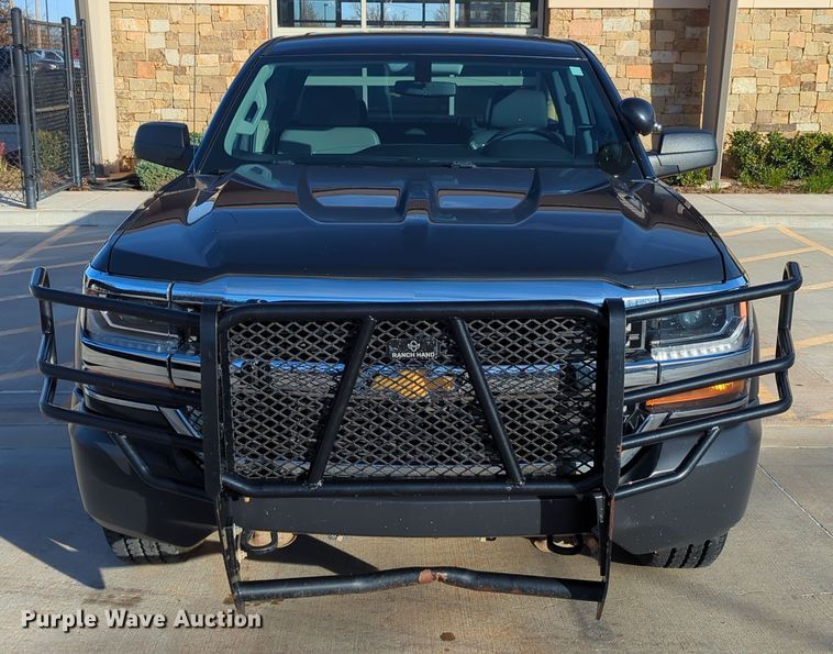 image for item DN3789 2017 Chevrolet Silverado 1500 Double Cab pickup truck