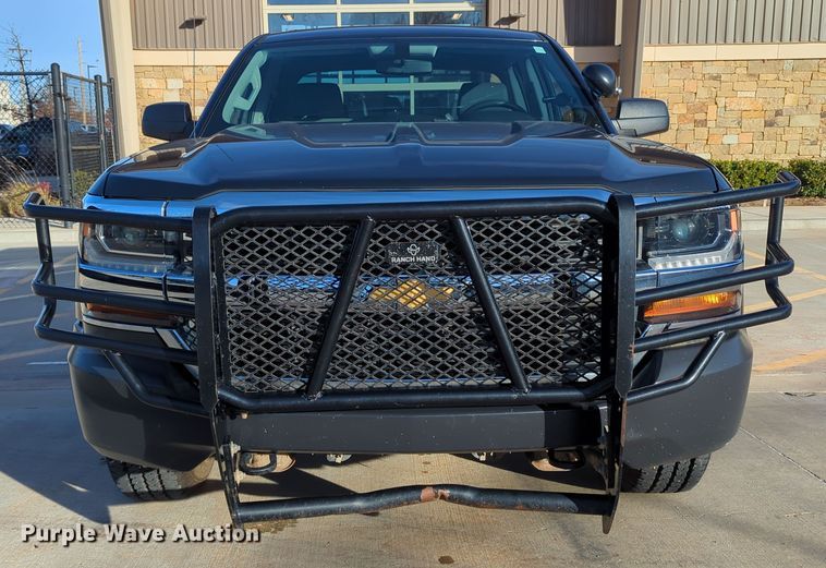 image for item DN3789 2017 Chevrolet Silverado 1500 Double Cab pickup truck