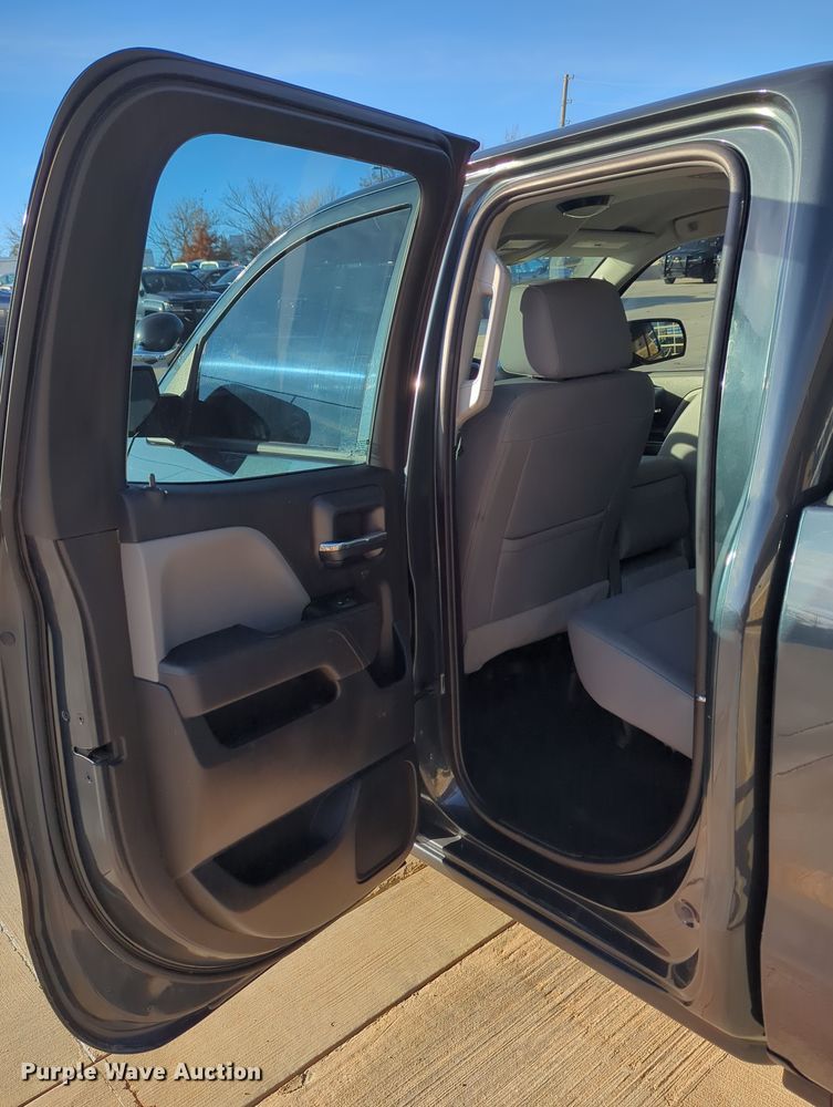 image for item DN3789 2017 Chevrolet Silverado 1500 Double Cab pickup truck