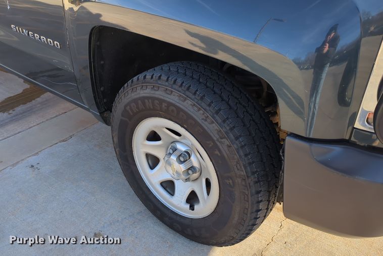 image for item DN3789 2017 Chevrolet Silverado 1500 Double Cab pickup truck