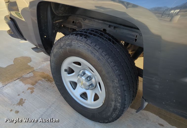 image for item DN3789 2017 Chevrolet Silverado 1500 Double Cab pickup truck