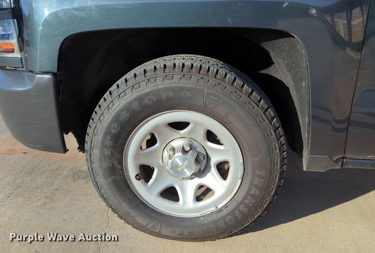 image for item DN3789 2017 Chevrolet Silverado 1500 Double Cab pickup truck