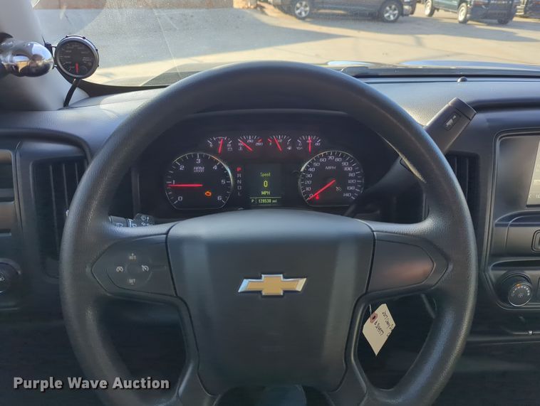 image for item DN3790 2017 Chevrolet Silverado 1500 Crew Cab pickup truck