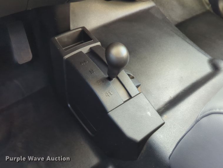 image for item DN3790 2017 Chevrolet Silverado 1500 Crew Cab pickup truck