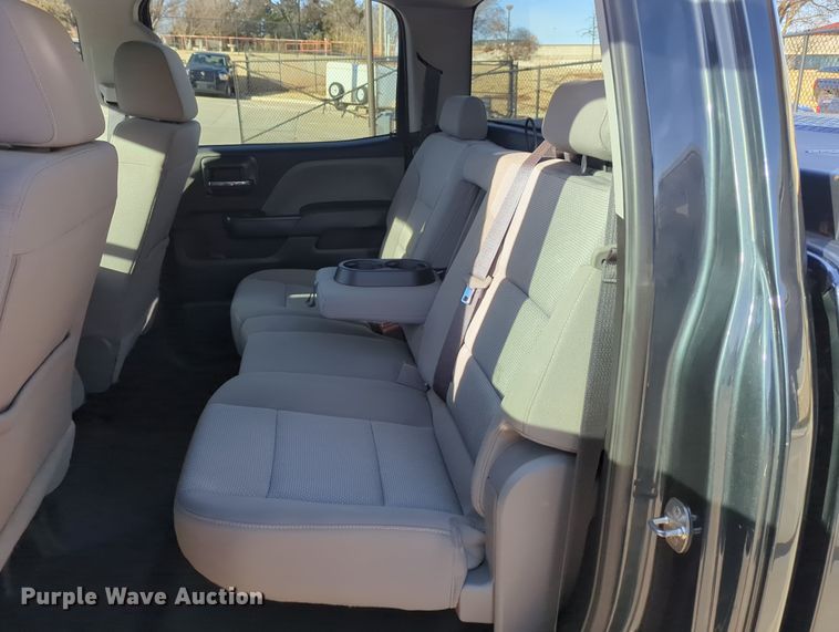 image for item DN3790 2017 Chevrolet Silverado 1500 Crew Cab pickup truck