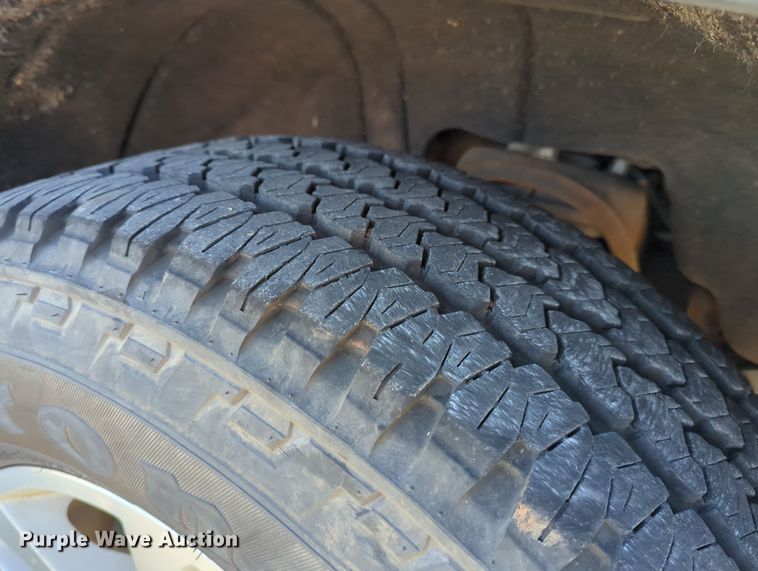 image for item DN3790 2017 Chevrolet Silverado 1500 Crew Cab pickup truck