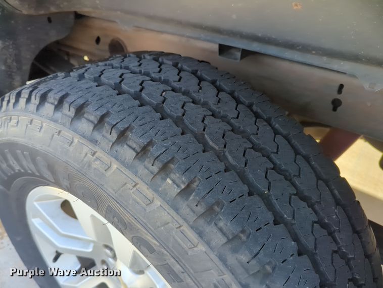 image for item DN3790 2017 Chevrolet Silverado 1500 Crew Cab pickup truck