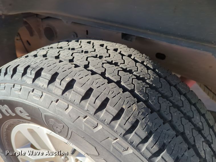 image for item DN3790 2017 Chevrolet Silverado 1500 Crew Cab pickup truck