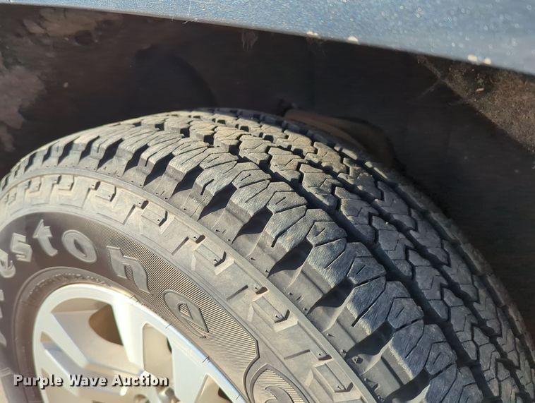 image for item DN3790 2017 Chevrolet Silverado 1500 Crew Cab pickup truck