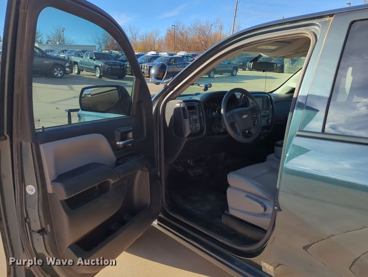 image for item DN3791 2018 Chevrolet Silverado 1500 Double Cab pickup truck