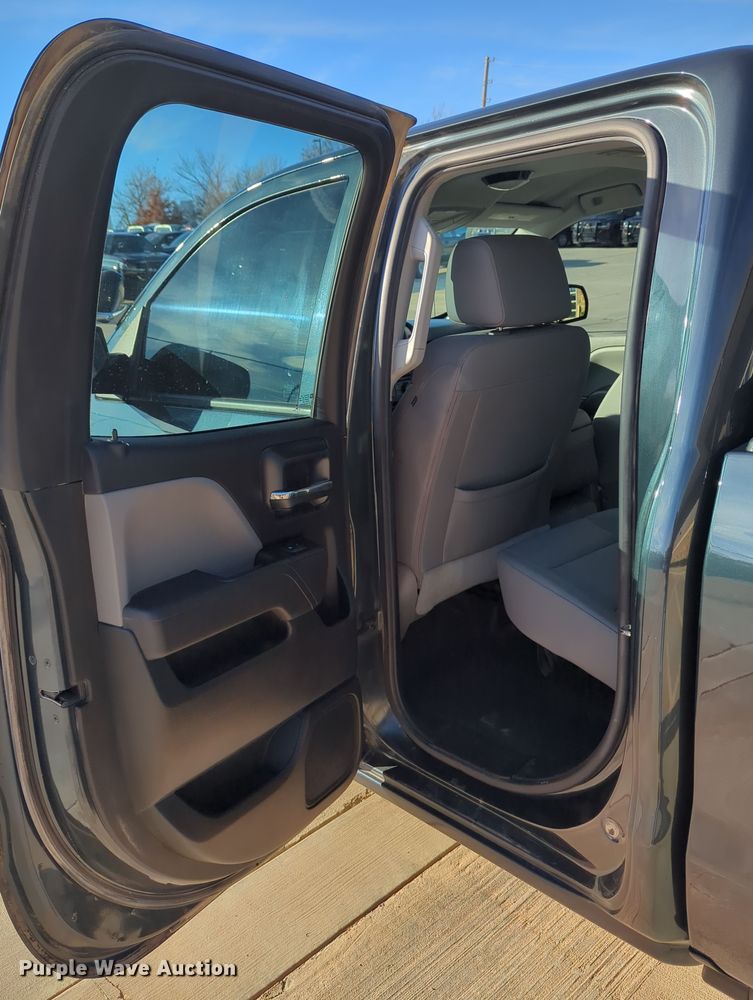 image for item DN3791 2018 Chevrolet Silverado 1500 Double Cab pickup truck