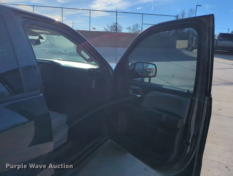 image for item DN3791 2018 Chevrolet Silverado 1500 Double Cab pickup truck