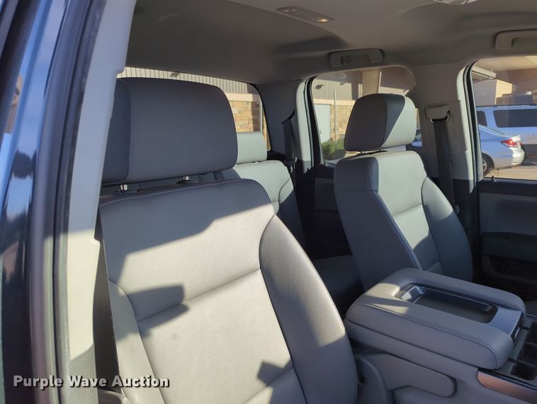 image for item DN3791 2018 Chevrolet Silverado 1500 Double Cab pickup truck