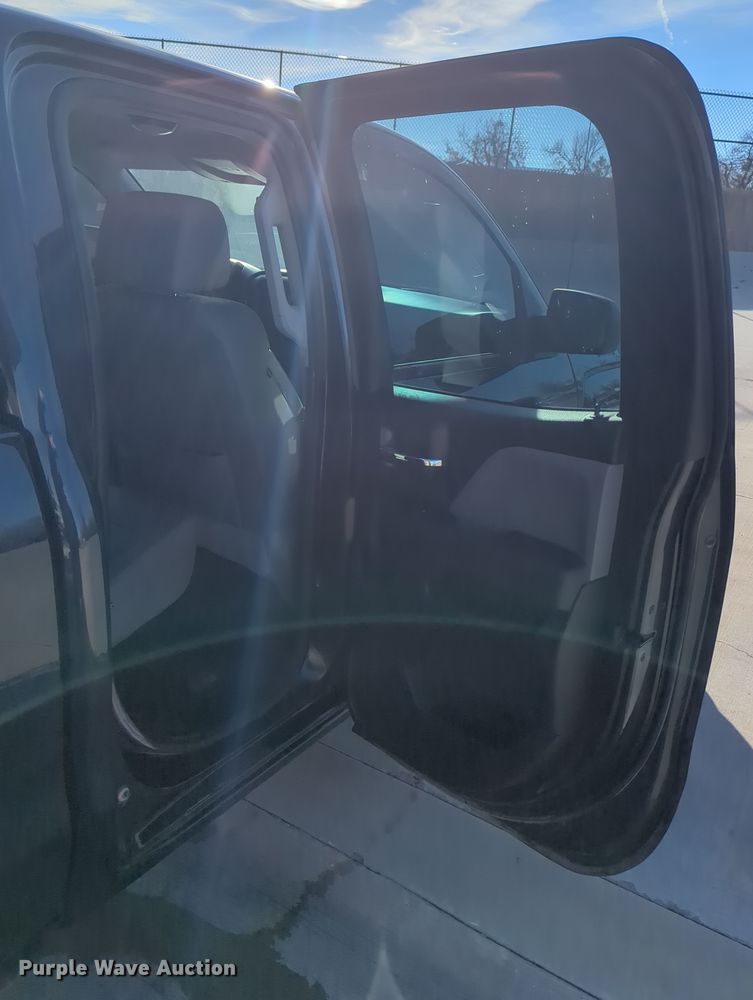 image for item DN3791 2018 Chevrolet Silverado 1500 Double Cab pickup truck