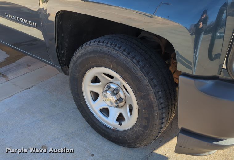 image for item DN3791 2018 Chevrolet Silverado 1500 Double Cab pickup truck