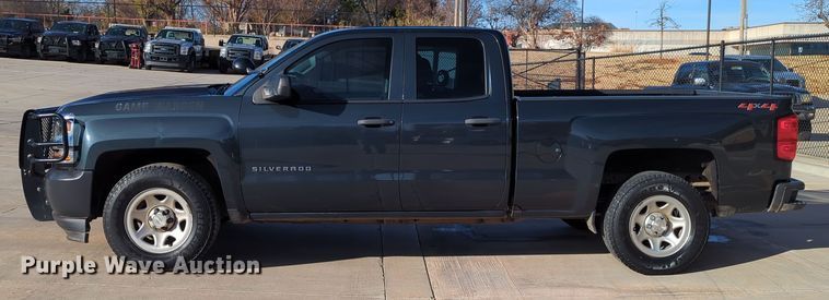 image for item DN3792 2018 Chevrolet Silverado 1500 Double Cab pickup truck