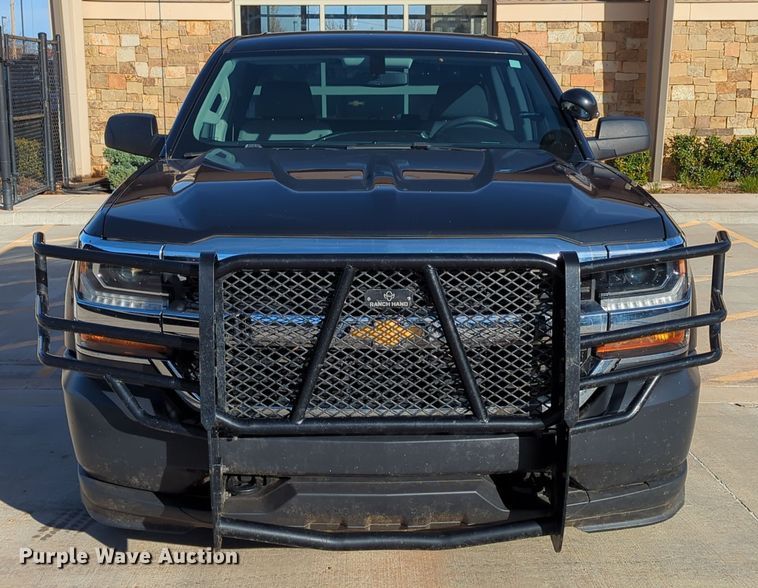 image for item DN3792 2018 Chevrolet Silverado 1500 Double Cab pickup truck