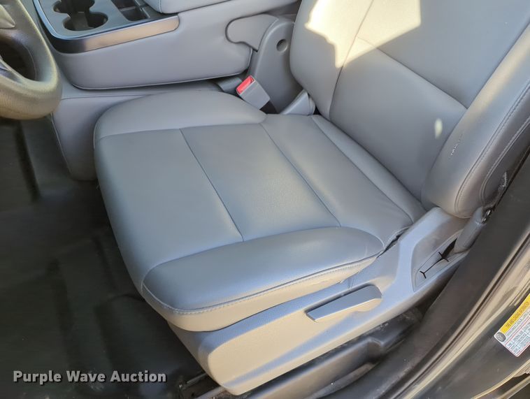 image for item DN3792 2018 Chevrolet Silverado 1500 Double Cab pickup truck