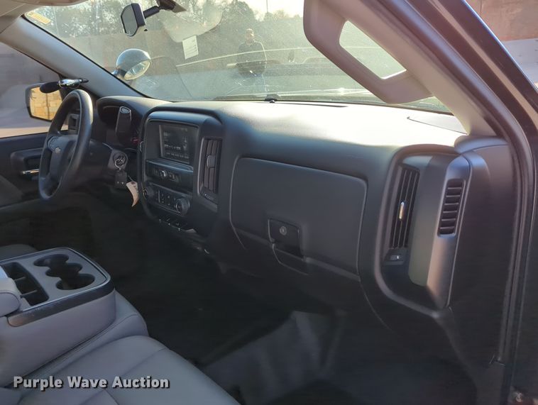 image for item DN3792 2018 Chevrolet Silverado 1500 Double Cab pickup truck