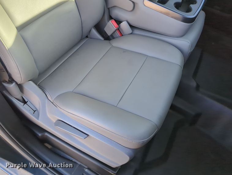 image for item DN3792 2018 Chevrolet Silverado 1500 Double Cab pickup truck