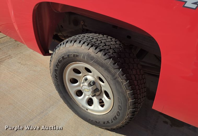 image for item DN3793 2008 Chevrolet Silverado 1500 Ext. Cab pickup truck