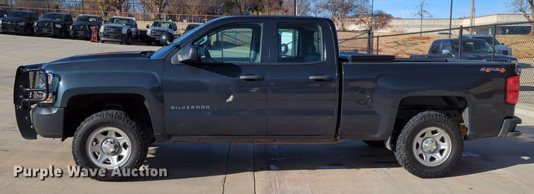 image for item DN3795 2017 Chevrolet Silverado 1500 Double Cab pickup truck