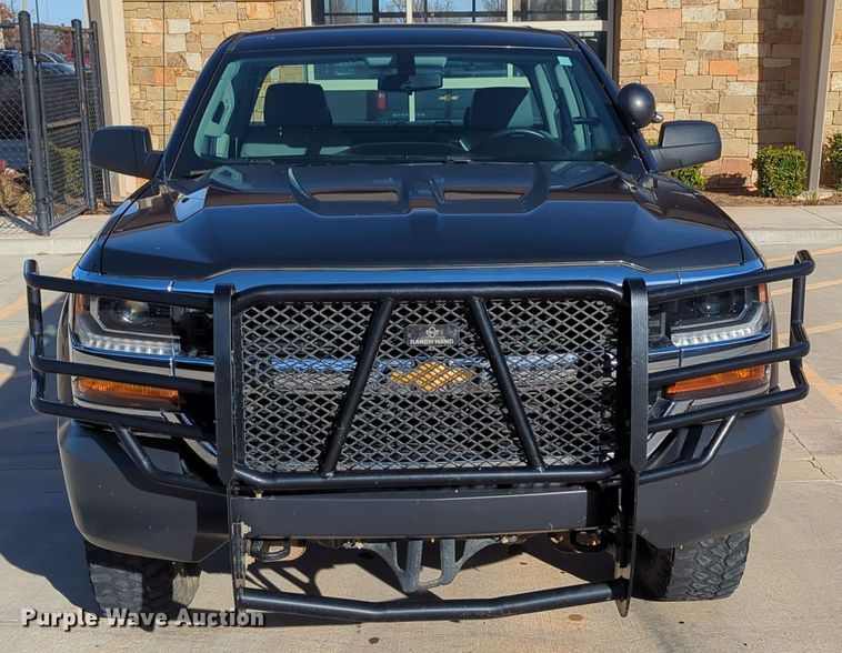 image for item DN3795 2017 Chevrolet Silverado 1500 Double Cab pickup truck