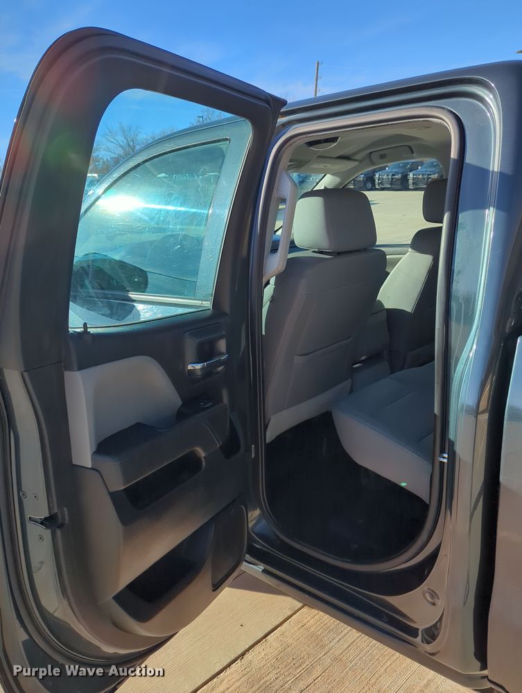 image for item DN3795 2017 Chevrolet Silverado 1500 Double Cab pickup truck