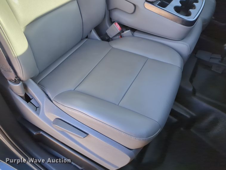 image for item DN3795 2017 Chevrolet Silverado 1500 Double Cab pickup truck