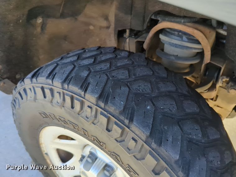 image for item DN3795 2017 Chevrolet Silverado 1500 Double Cab pickup truck