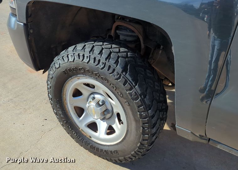 image for item DN3795 2017 Chevrolet Silverado 1500 Double Cab pickup truck